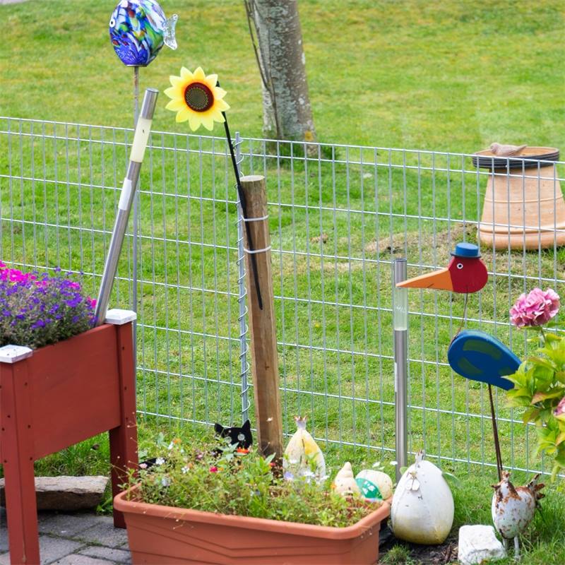 77100-02-17-voss-garden-panelstangsel-staket-villastangsel-inhagnad.jpg